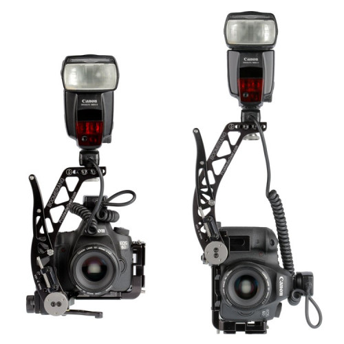 Rameno uchycení blesku