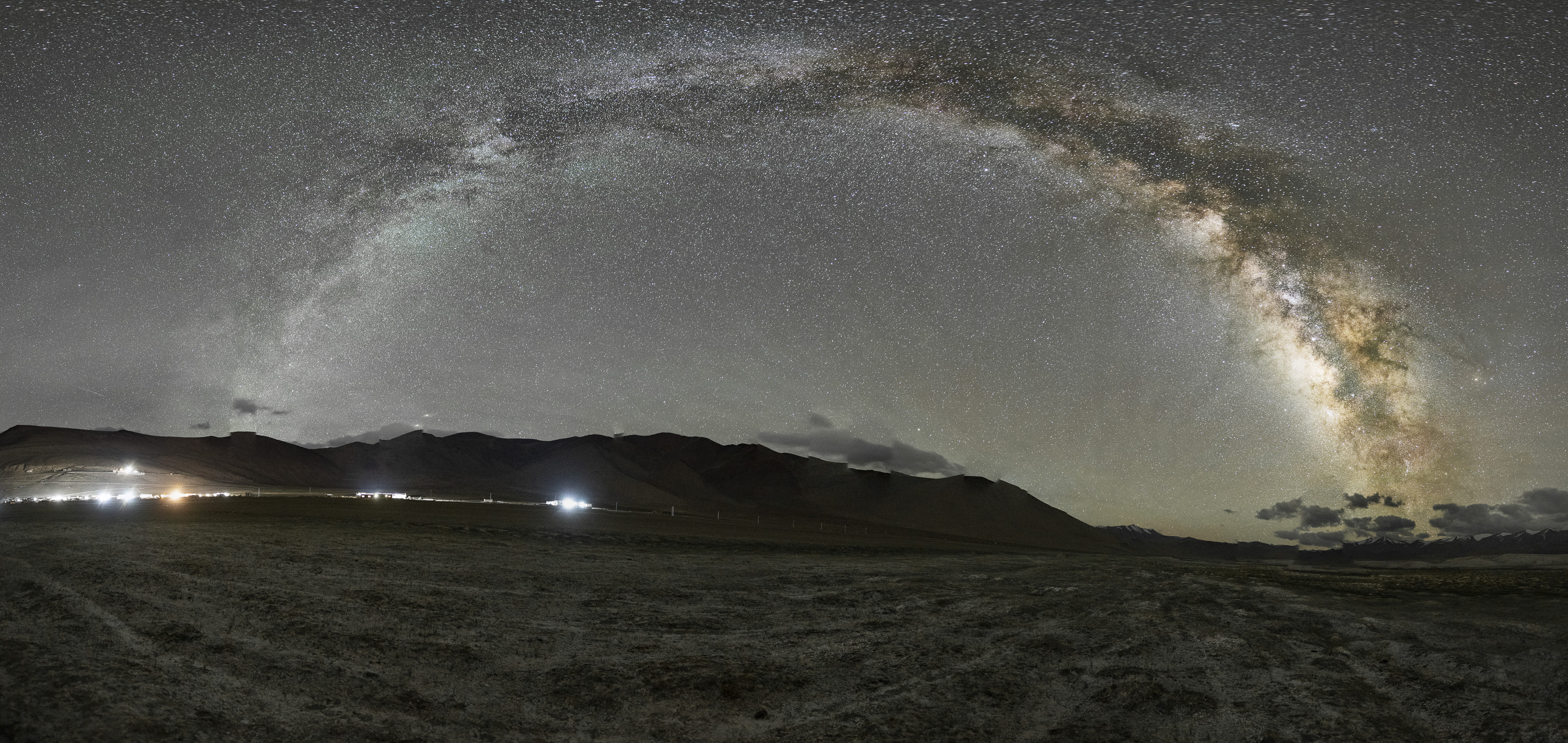 Mléčná dráha z Tibetské plošiny, východní Ladak